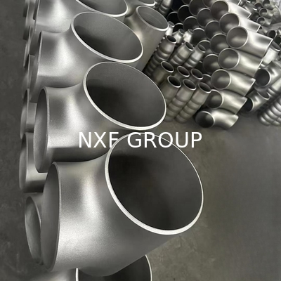 Wp304L / 316L 150 Stainless Steel Equal Tee for Pipe Lines Connection Welding Connection Pipe Fitting